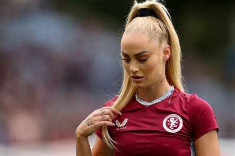 Alisha Lehmanns wet look Aston Villa kit causes wardrobe。